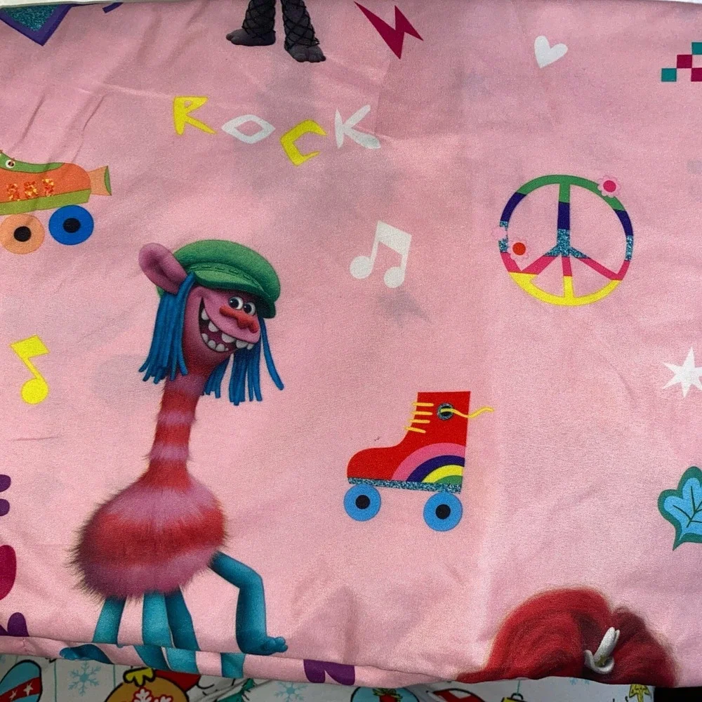 Dreamworks Trolls World Tour Twin‎ Sheet Set 3 Pc Microfiber Bed Sheets